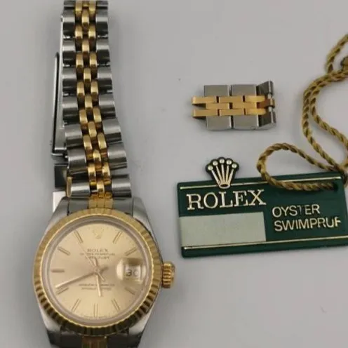 こんにちは！🌟本日も素敵なお客様に感謝です！ROLEXの時計...