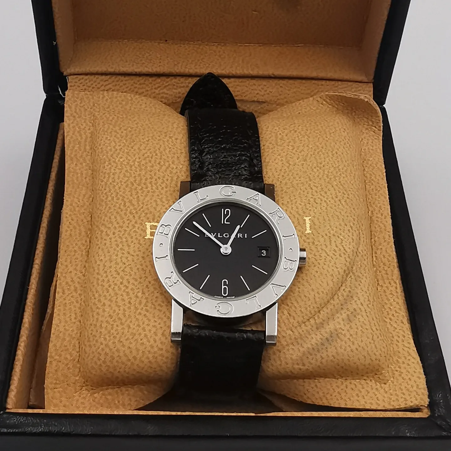 こんにちは！今日は素敵な時計をお客様からお買取りさせていただ...