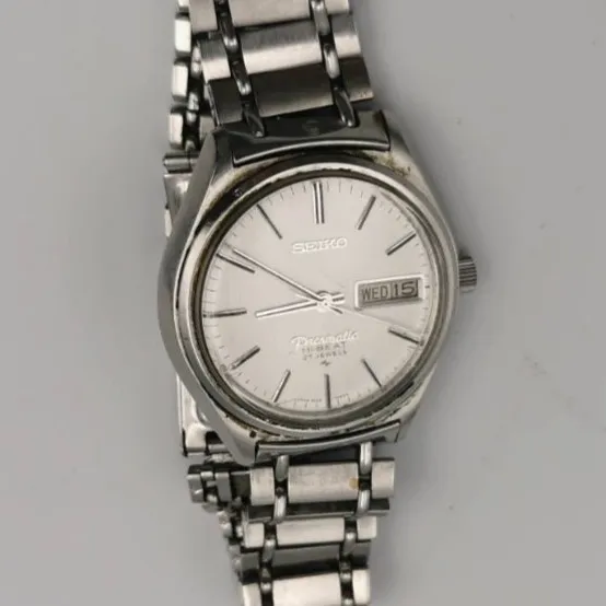 こんにちは、買取大吉狛江東野川店です⌚🌟 今日は素敵な時計を...