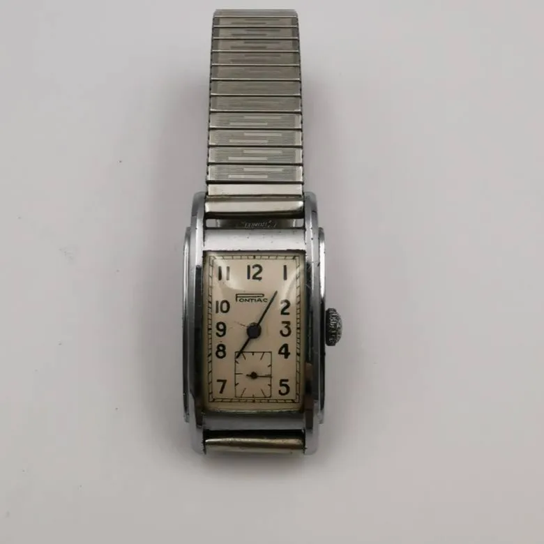 こんにちは！今日はまた素晴らしい時計を査定させていただきまし...