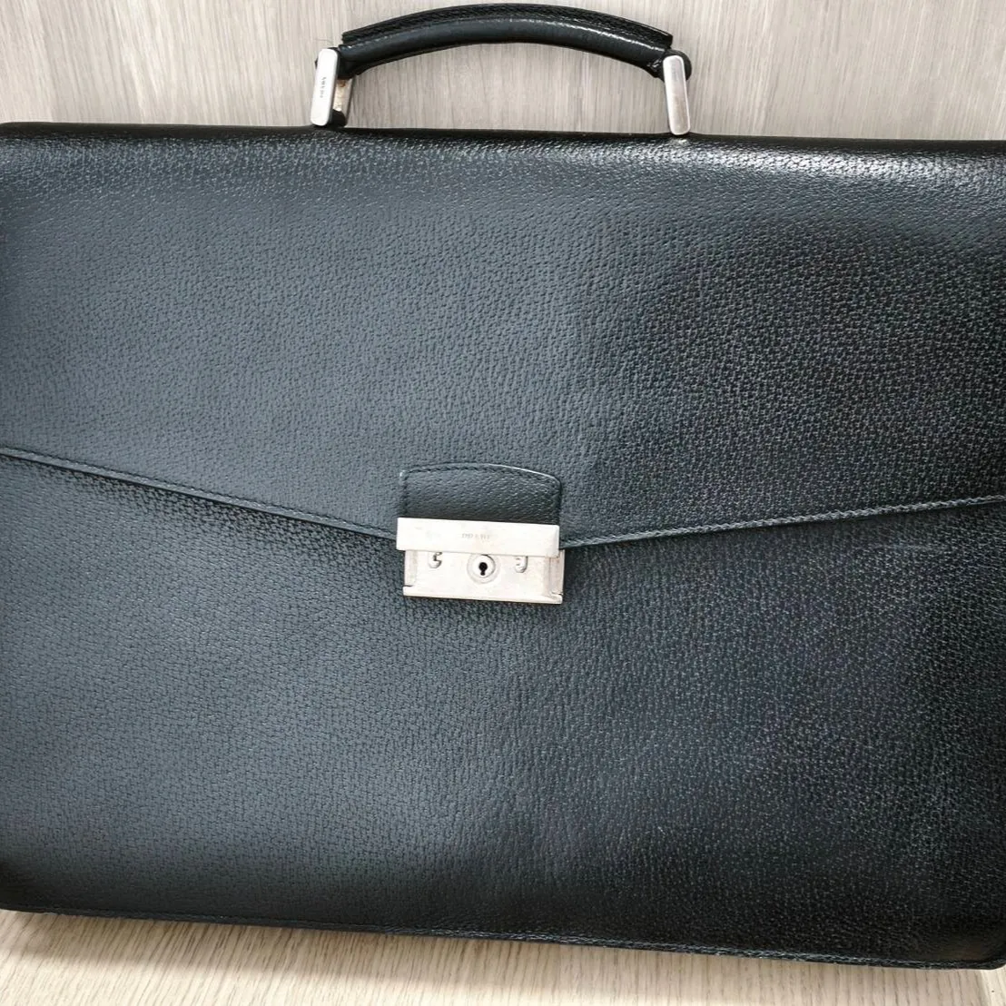 みなさん、こんにちは！👋本日は、素敵なビジネスバッグをお買取...