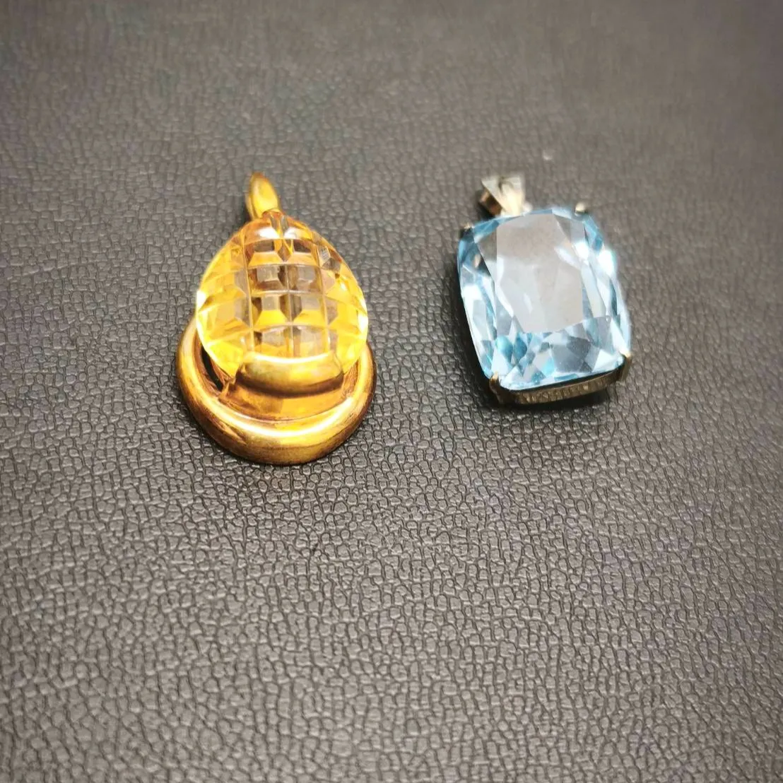 こんにちわ🌟今日は素敵なアクセサリーの買取をさせていただきま...