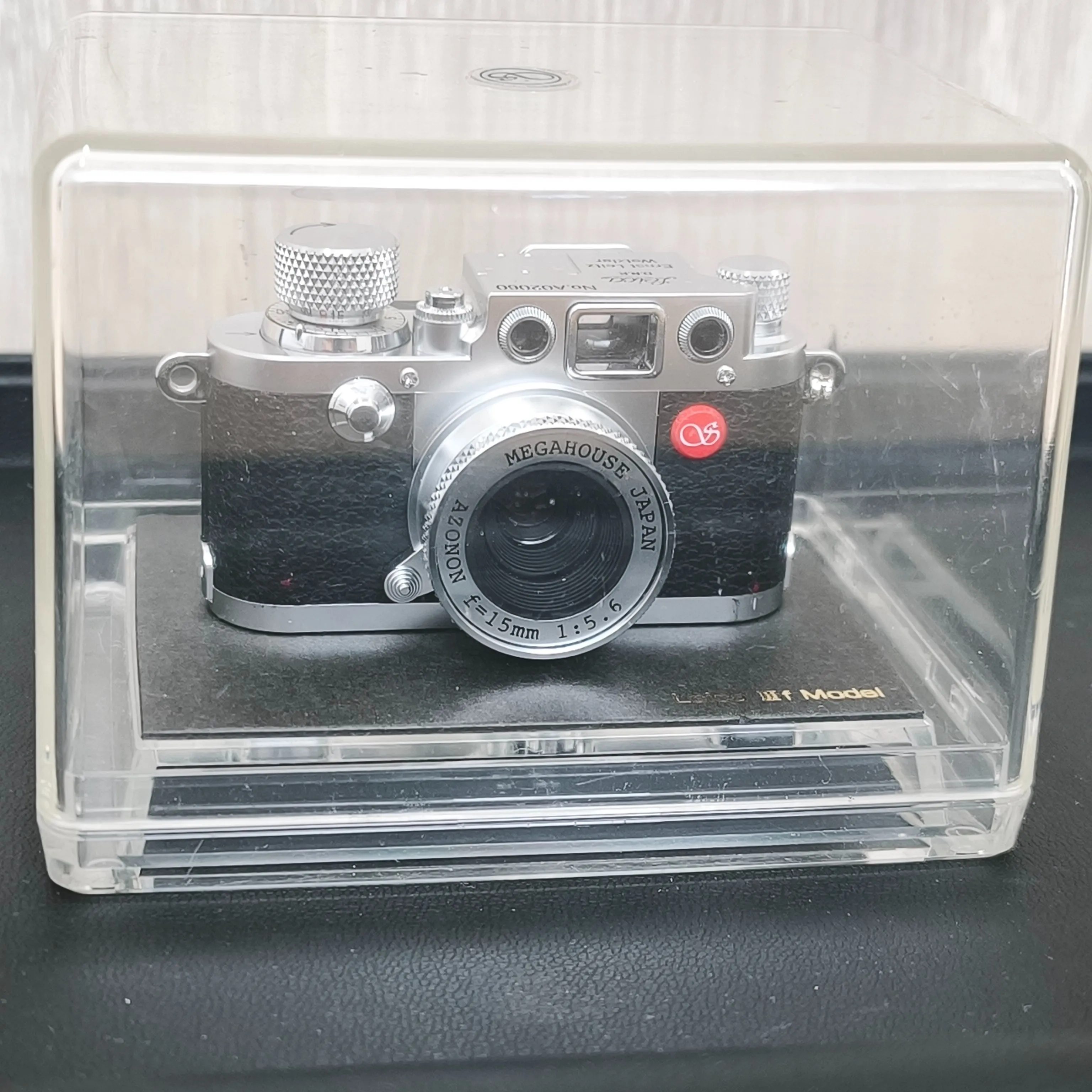 この素敵なアンティークカメラ📷、なんとお父様から受け継いだも...